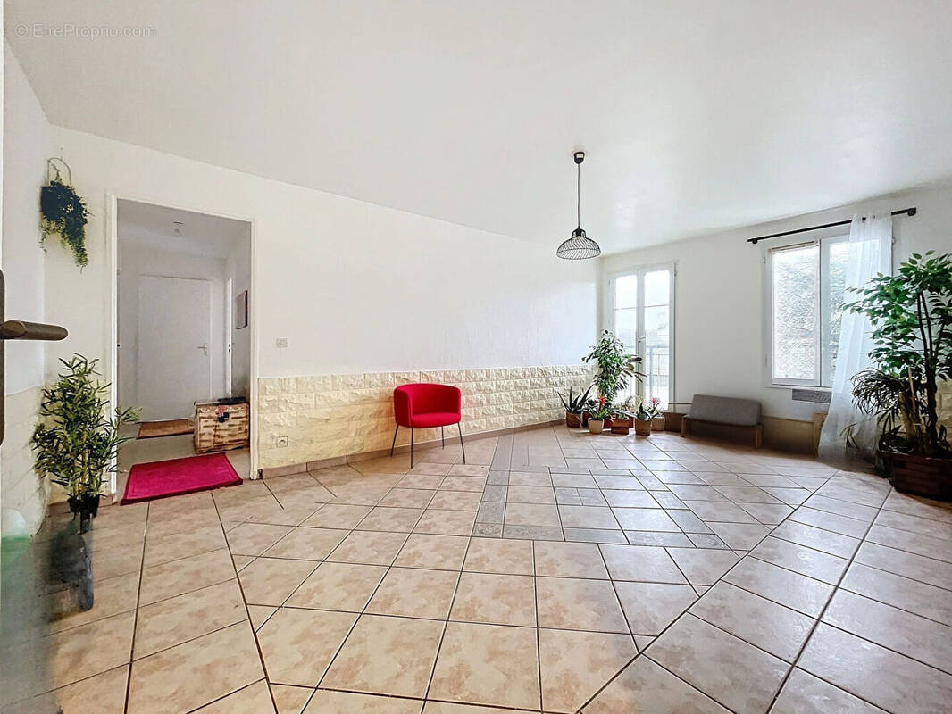 Appartement à LIMEIL-BREVANNES