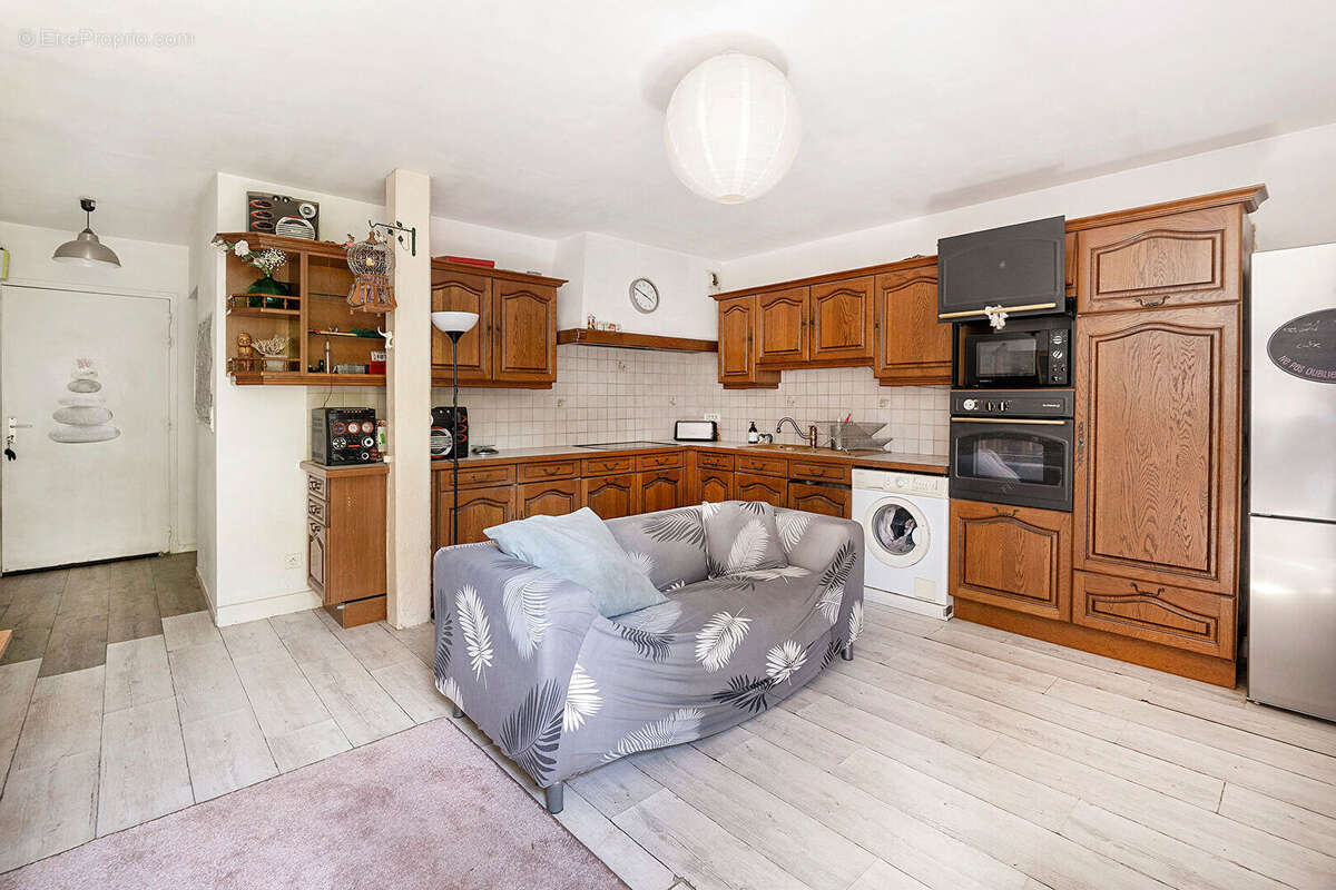 Appartement à OLLAINVILLE