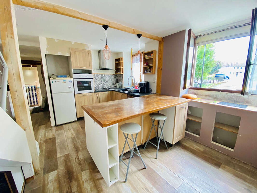 Maison à LE MESNIL-EN-THELLE