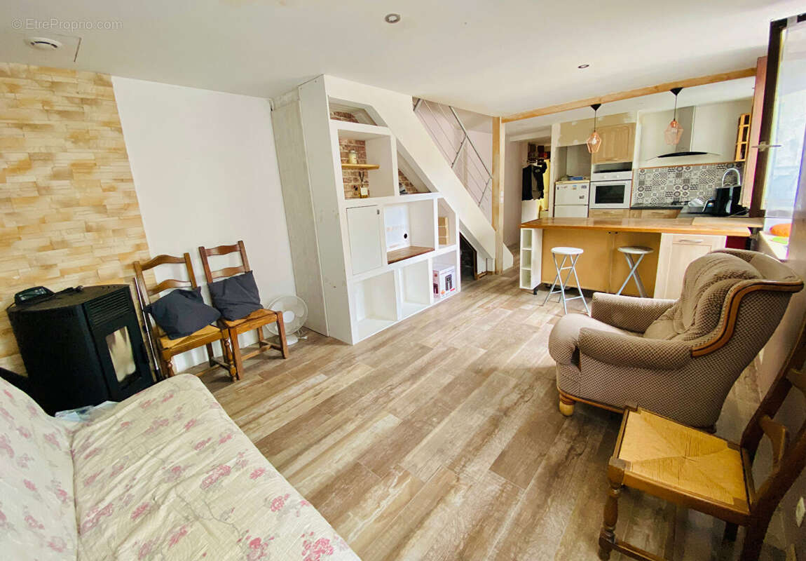 Maison à LE MESNIL-EN-THELLE