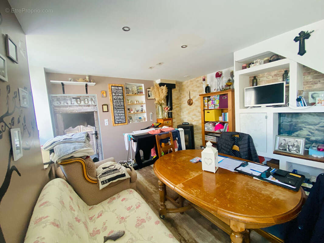 Maison à LE MESNIL-EN-THELLE