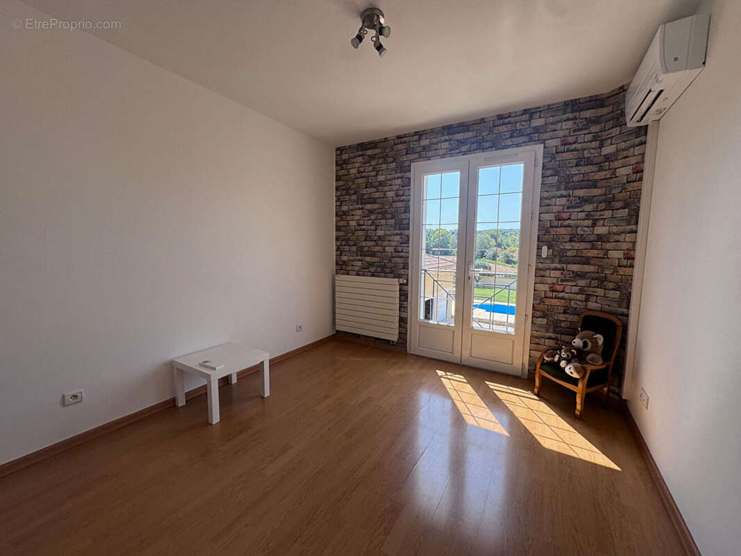 Maison à PORTES-LES-VALENCE