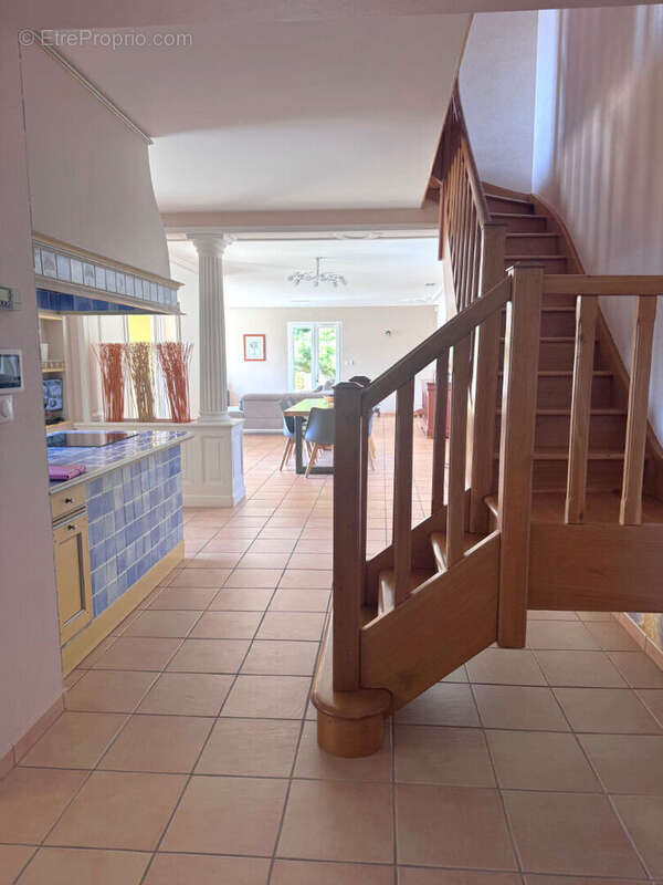 Maison à PORTES-LES-VALENCE