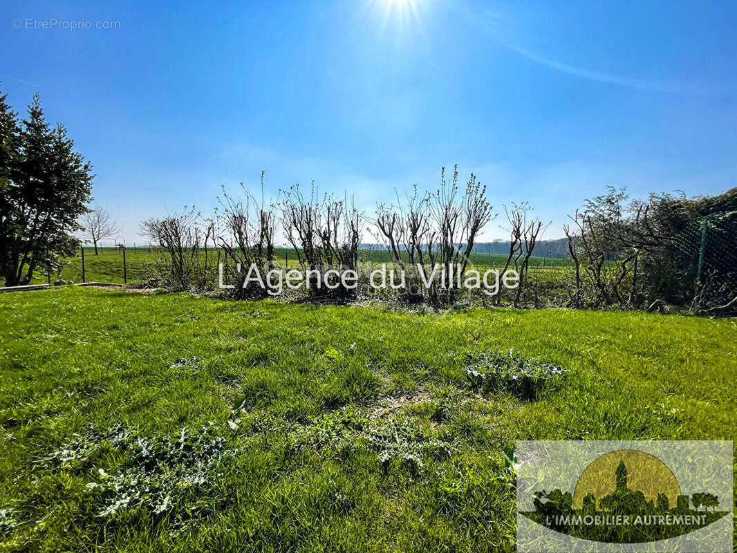 Maison à SAINT-CREPIN-IBOUVILLERS
