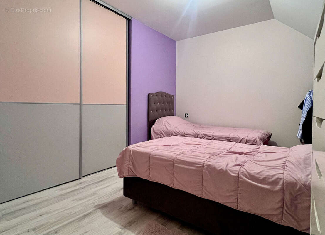 Maison à SAINT-ELOI