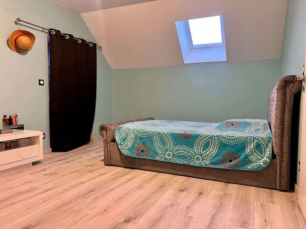 Maison à SAINT-ELOI