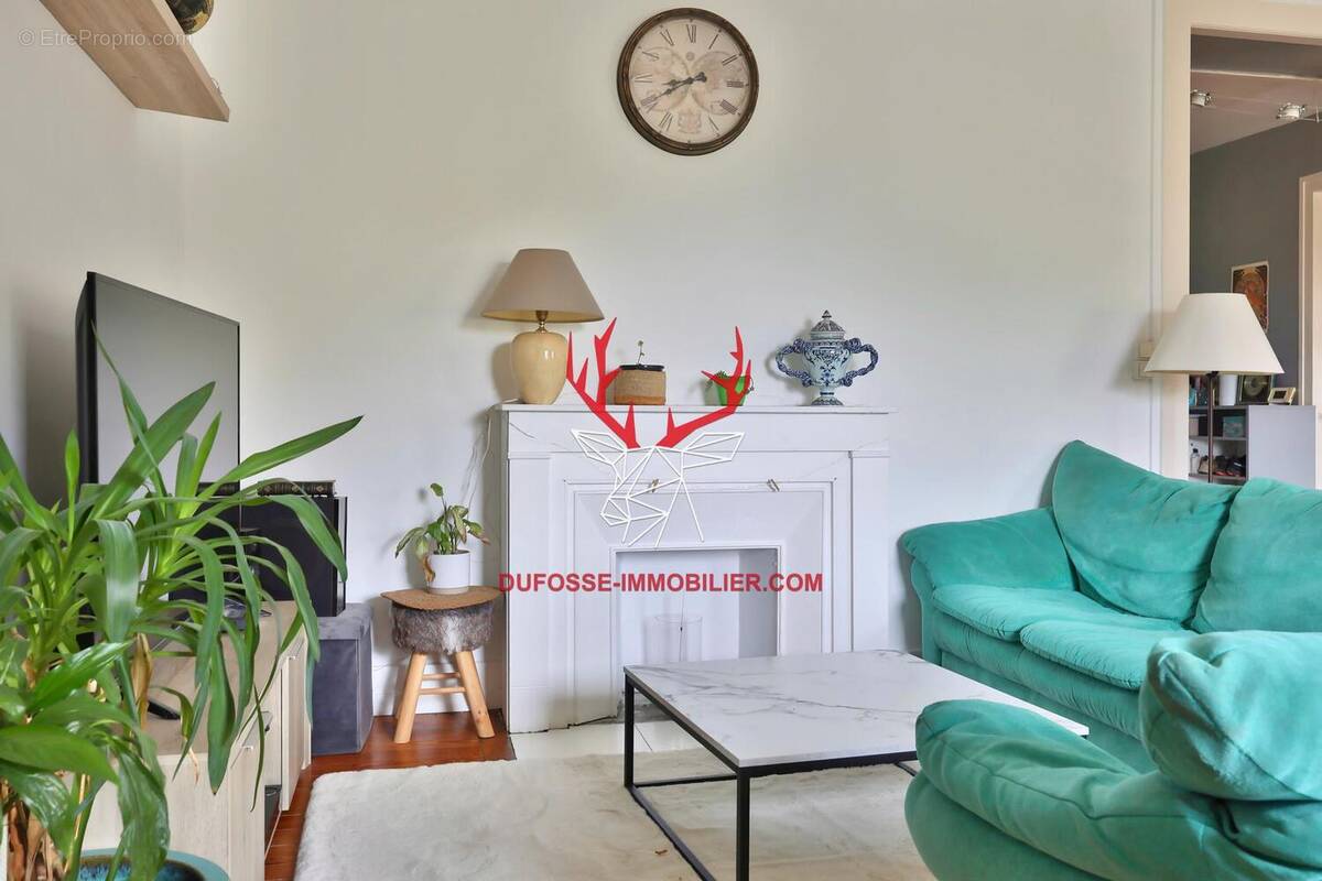 Photo 1 - Appartement à SAINT-GENIS-LAVAL