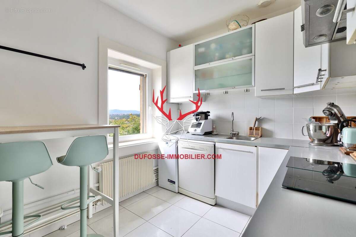 Photo 6 - Appartement à SAINT-GENIS-LAVAL