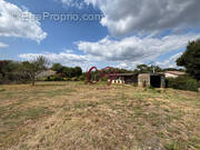 Terrain à CAMARSAC