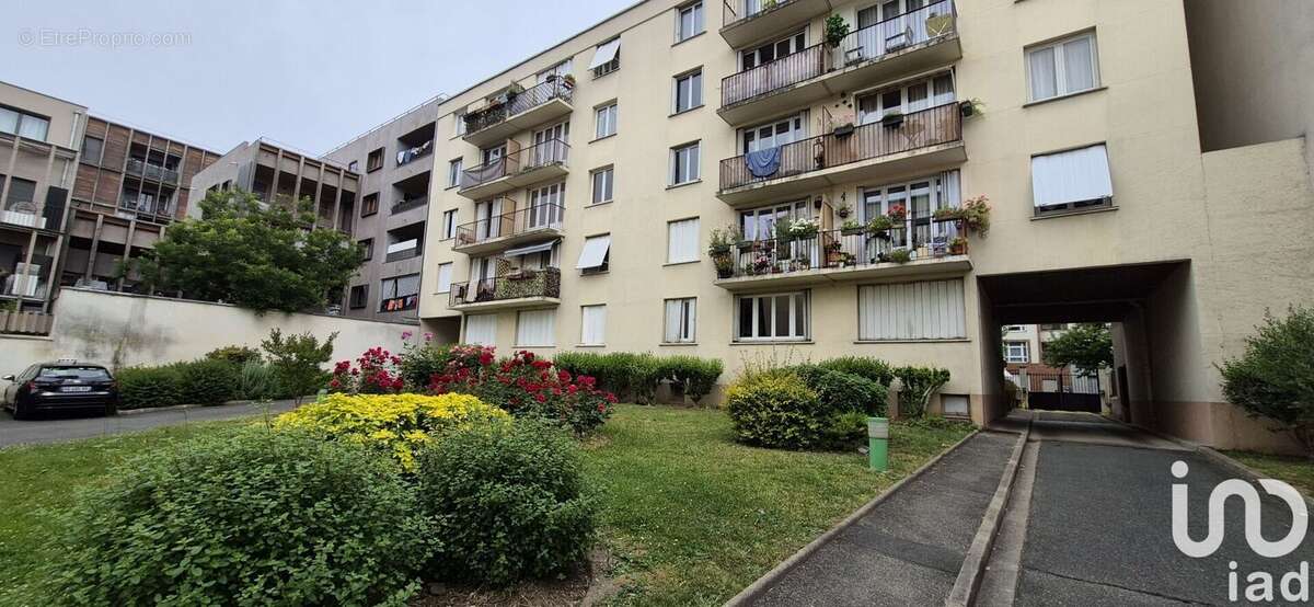 Photo 8 - Appartement à SAINT-DENIS