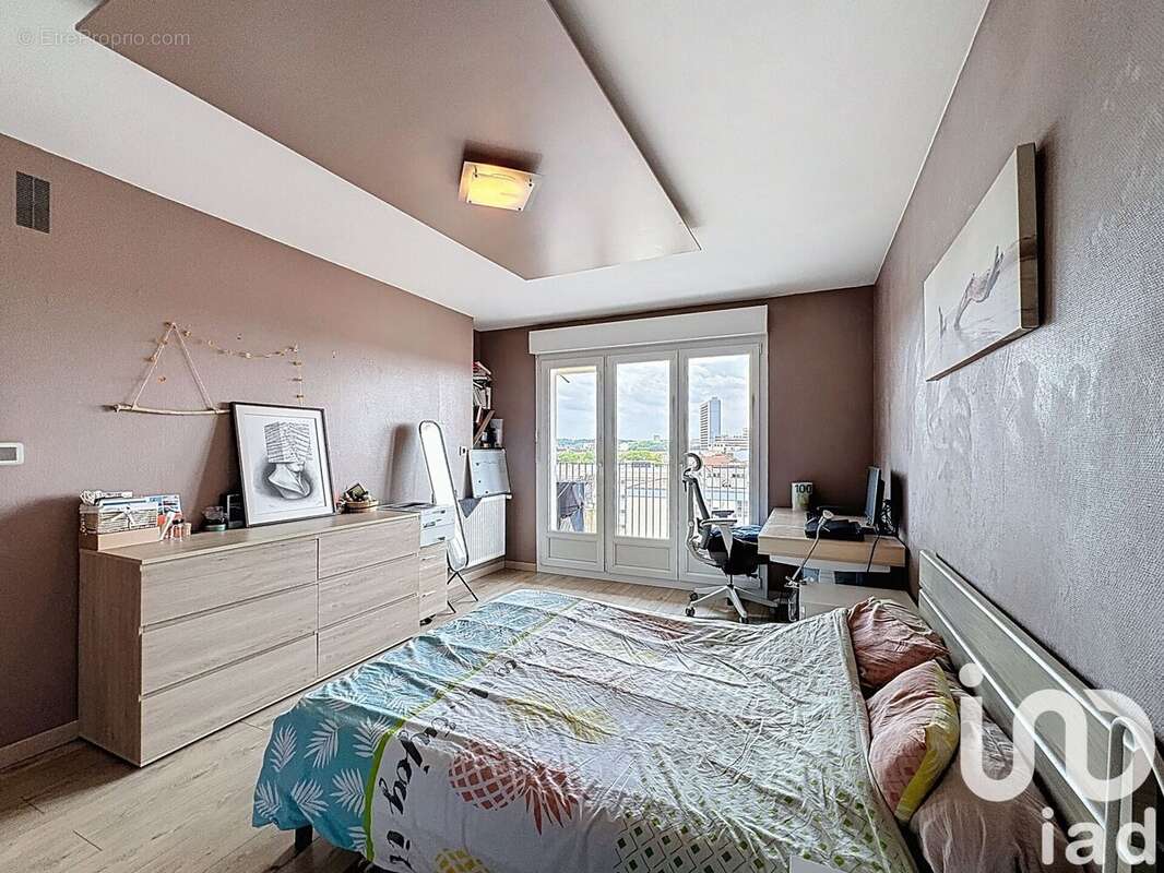 Photo 9 - Appartement à METZ