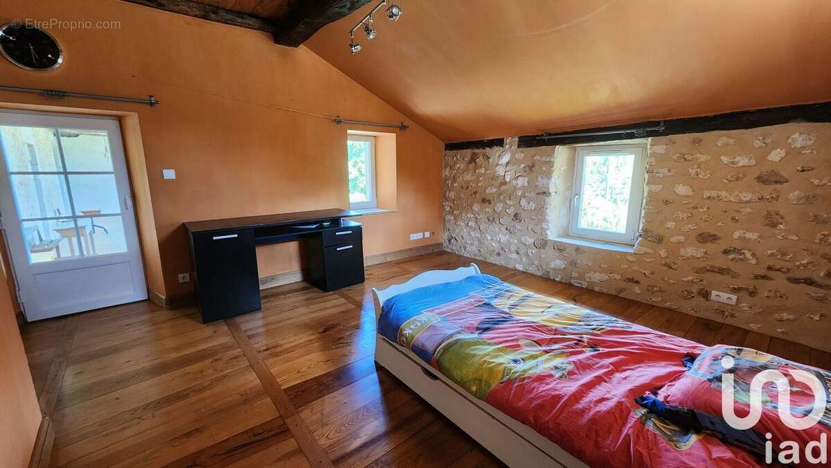 Photo 8 - Maison à JAURE