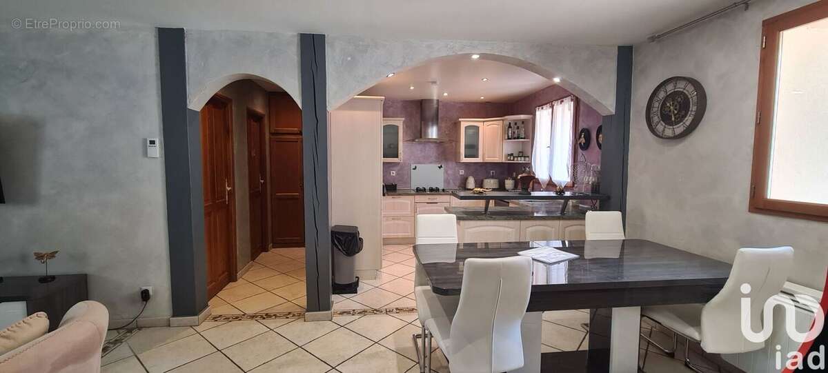 Photo 4 - Maison à BRUYERES-LE-CHATEL