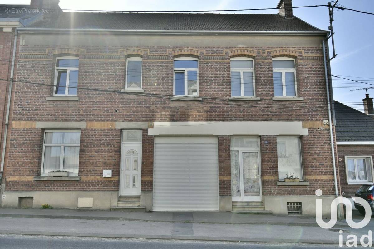 Photo 1 - Maison à MONTDIDIER