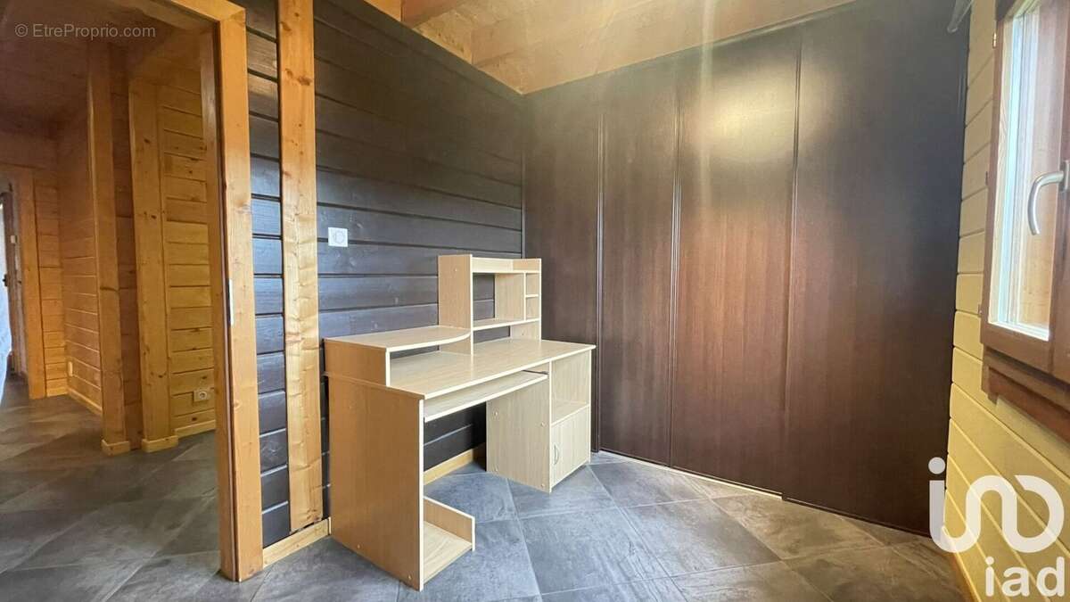 Photo 7 - Maison à COSNES-ET-ROMAIN