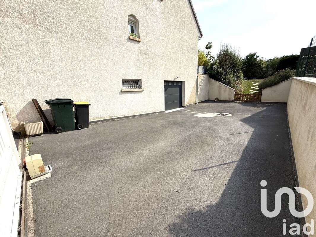 Photo 2 - Maison à SERMIERS