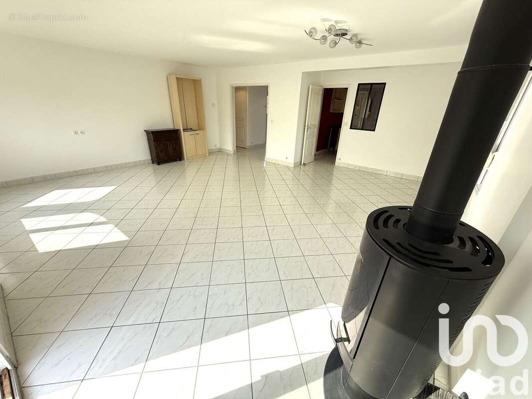 Photo 7 - Maison à SERMIERS