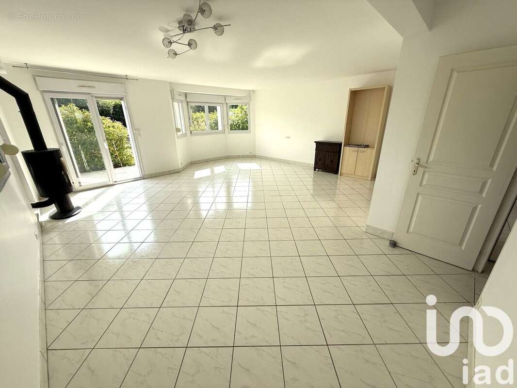 Photo 8 - Maison à SERMIERS