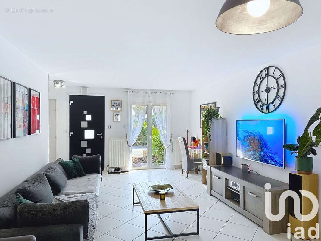 Photo 2 - Maison à LONGUEAU