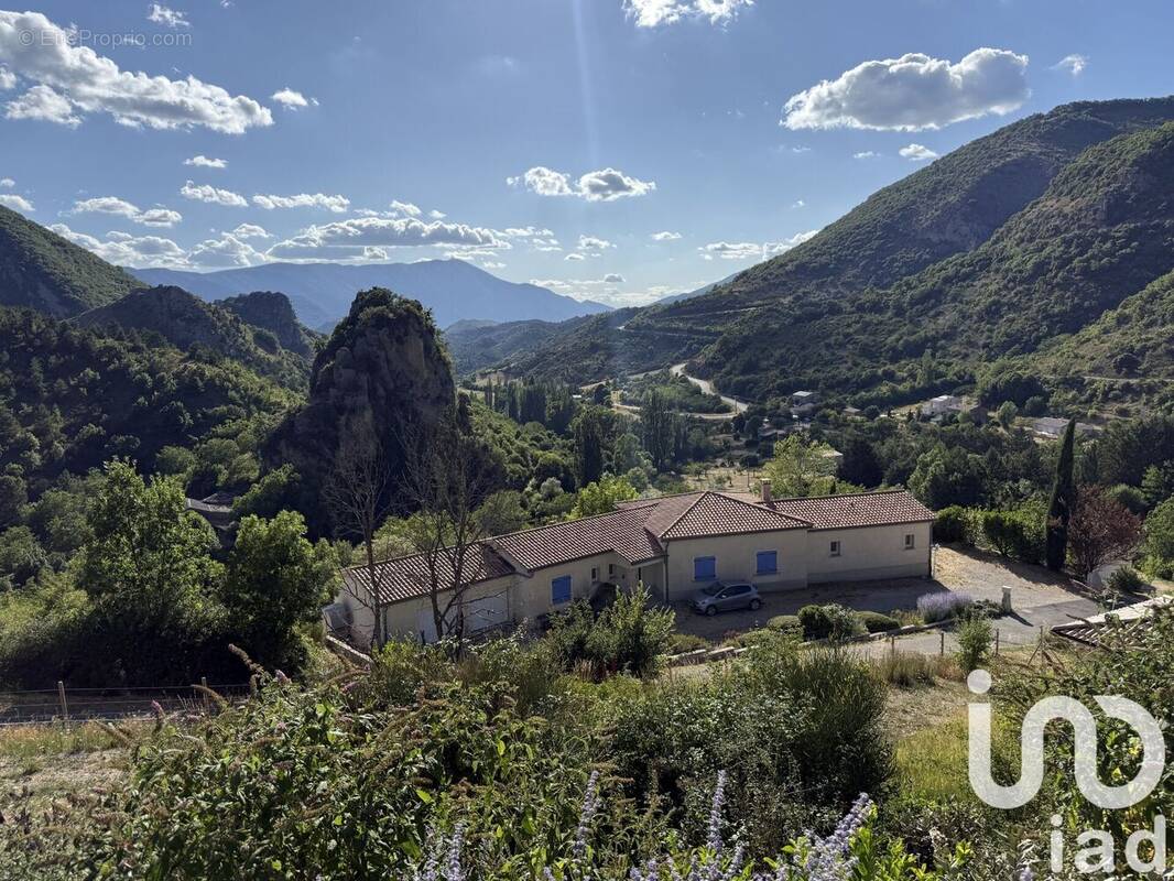 Photo 1 - Maison à BARRET-DE-LIOURE