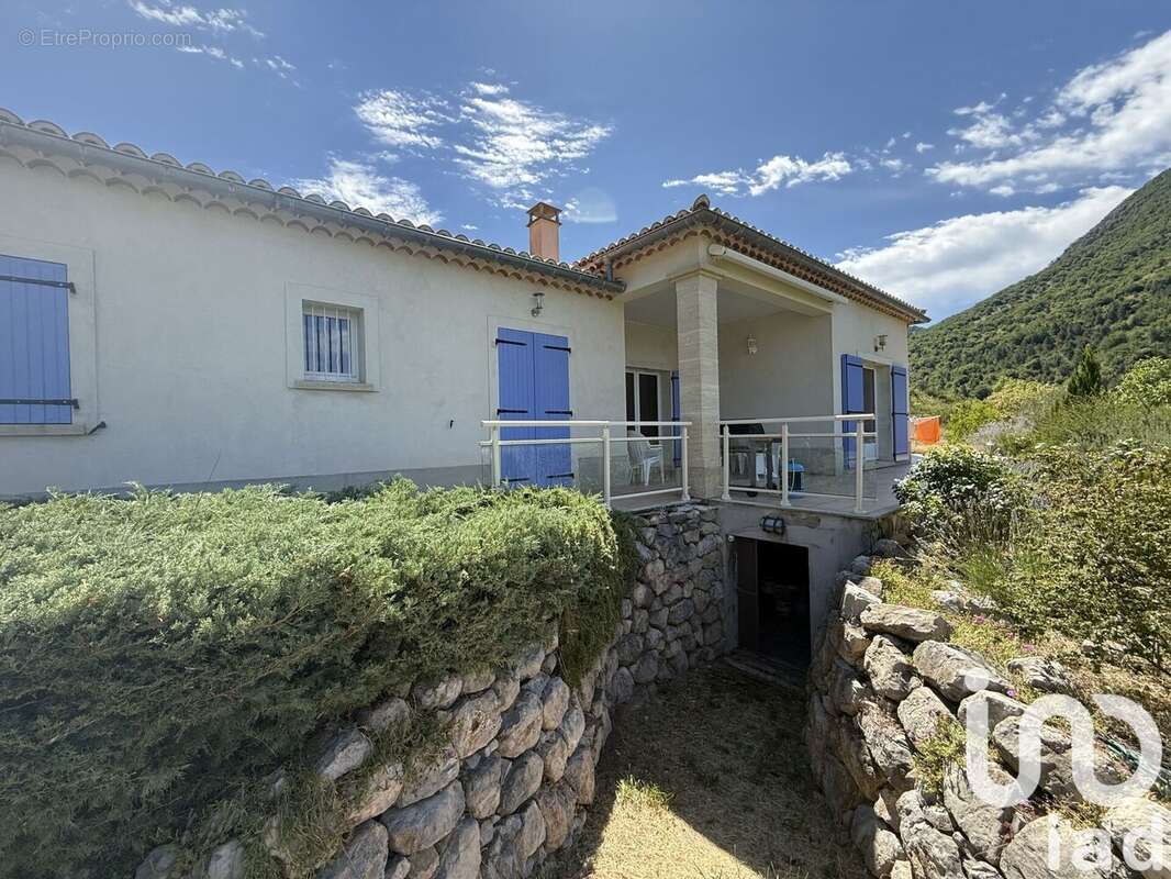 Photo 3 - Maison à BARRET-DE-LIOURE