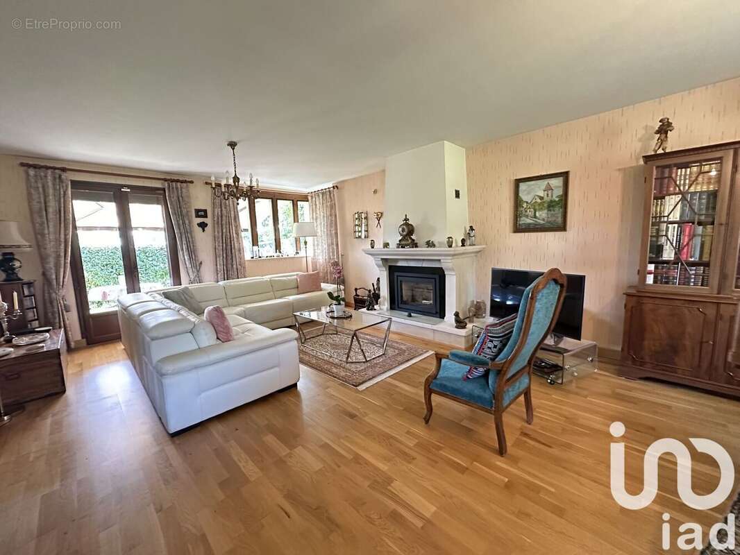 Photo 2 - Maison à VILLECRESNES