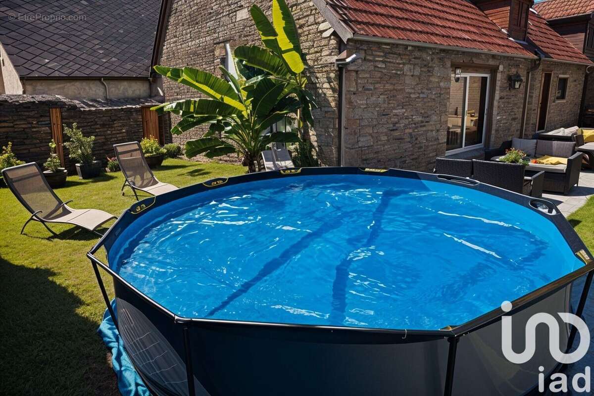 Photo 3 - Maison à LA CHAPELLE-SAINT-MARTIN-EN-PLAINE