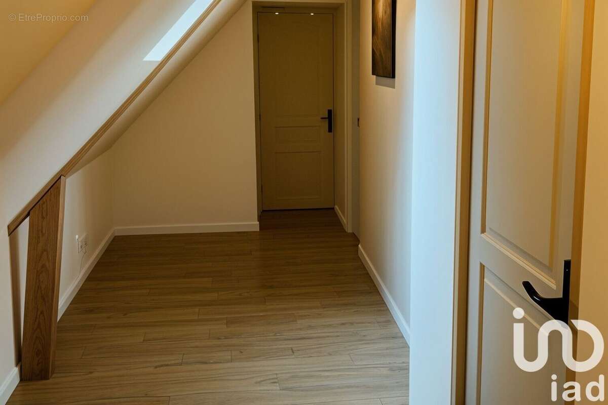 Photo 8 - Maison à LA CHAPELLE-SAINT-MARTIN-EN-PLAINE