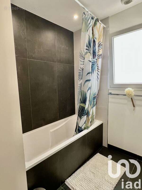 Photo 6 - Maison à GROSBREUIL