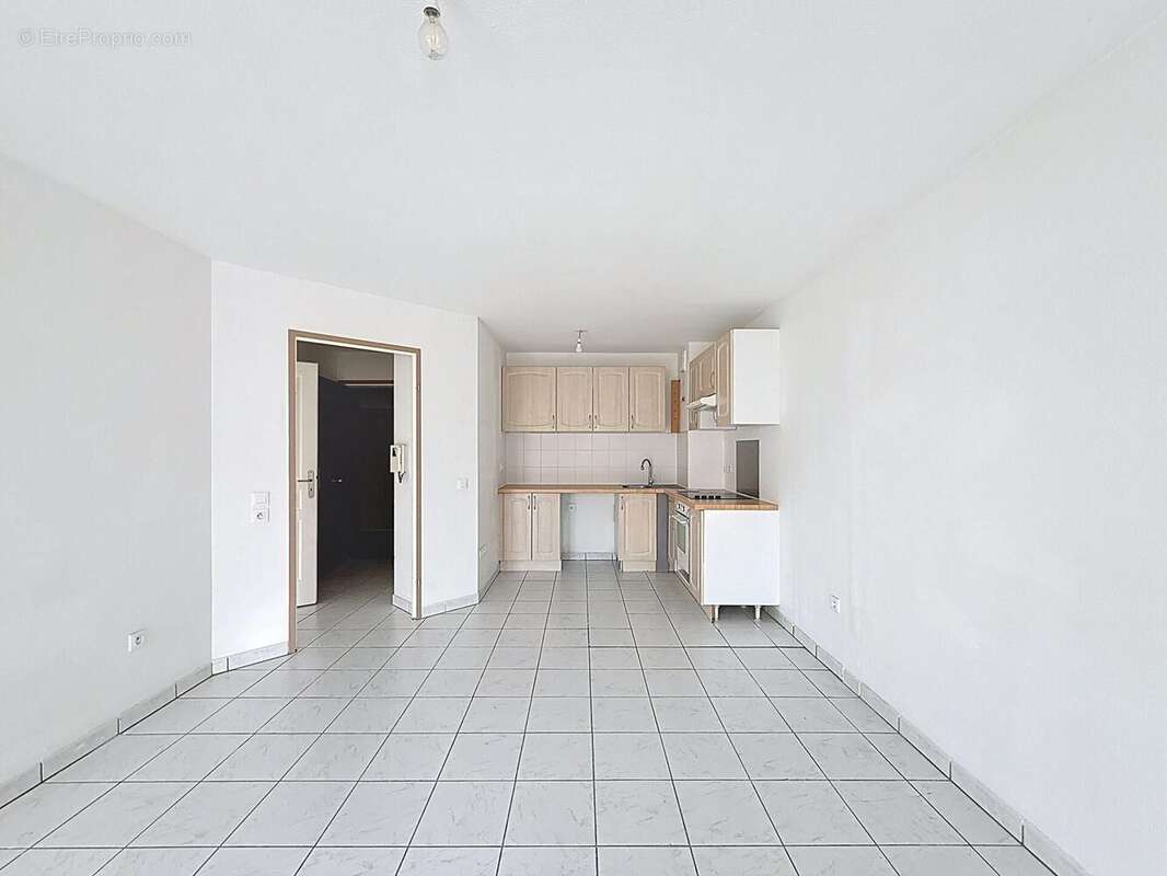 Photo 4 - Appartement à PUGET-SUR-ARGENS
