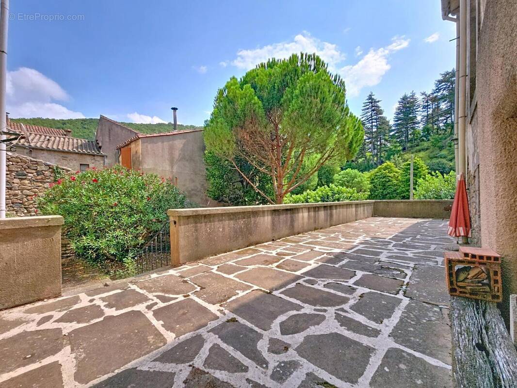 Photo 1 - Maison à AVENE