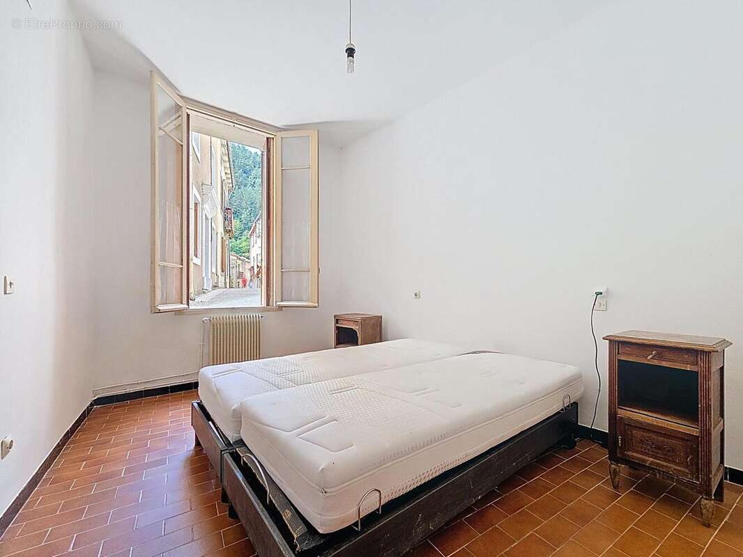 Photo 8 - Maison à AVENE