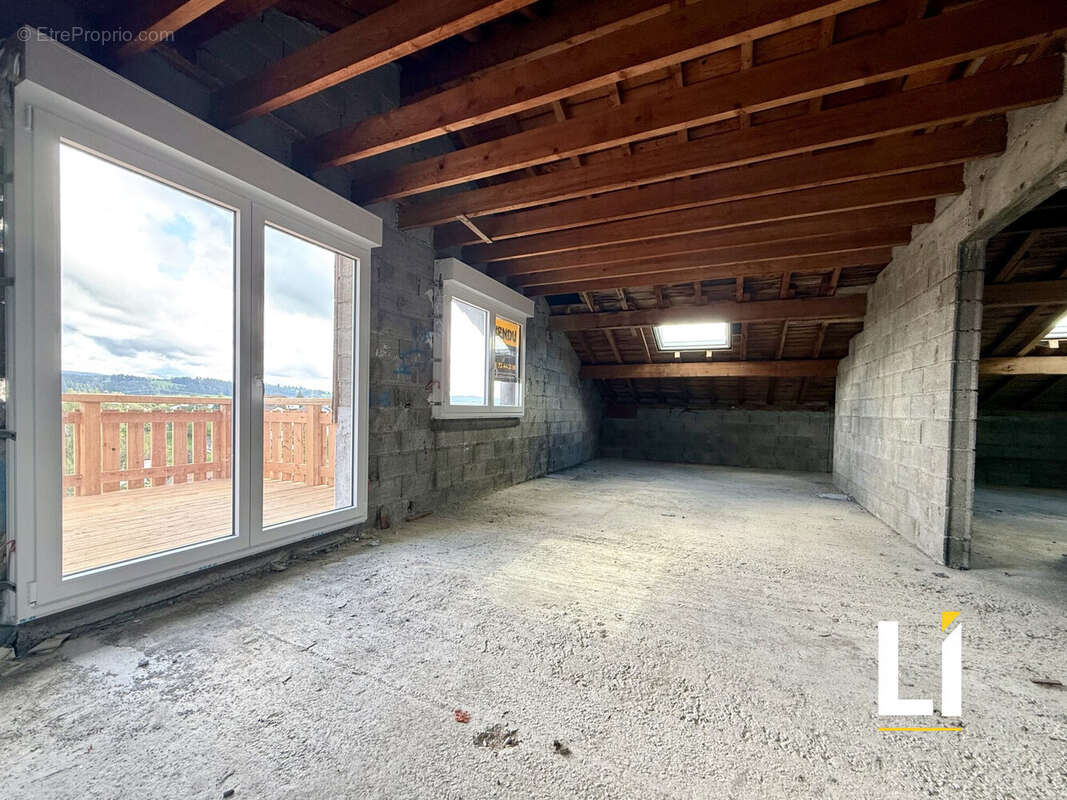 Appartement à LE RUSSEY