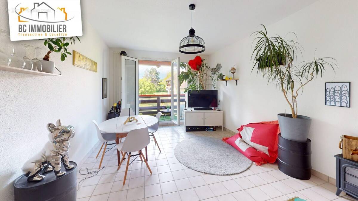 Appartement à PREVESSIN-MOENS