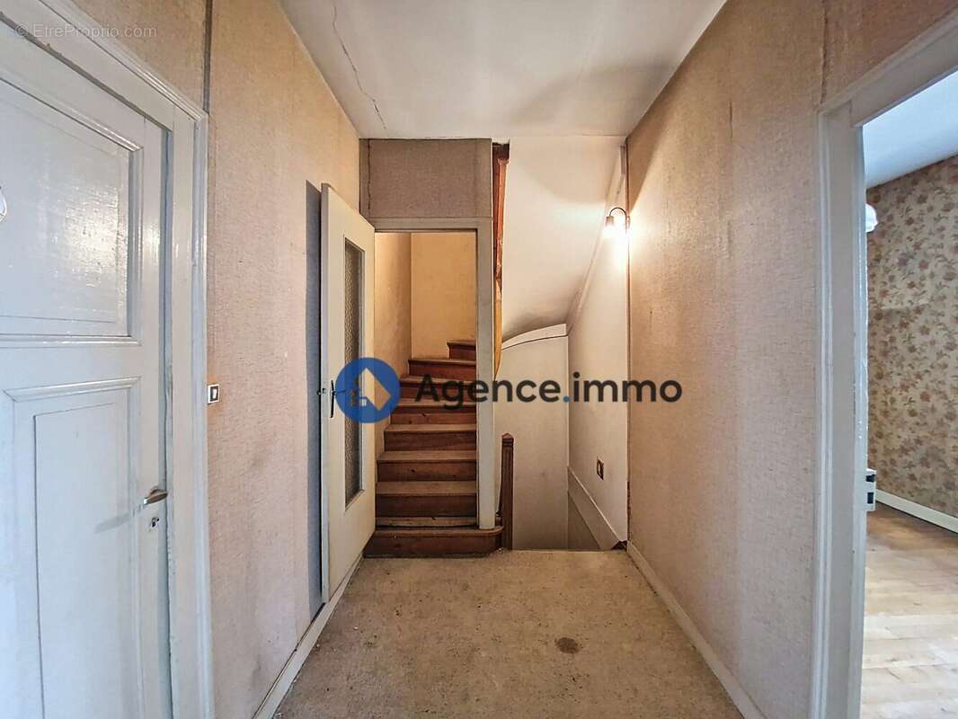 Maison à CHATEAU-LA-VALLIERE