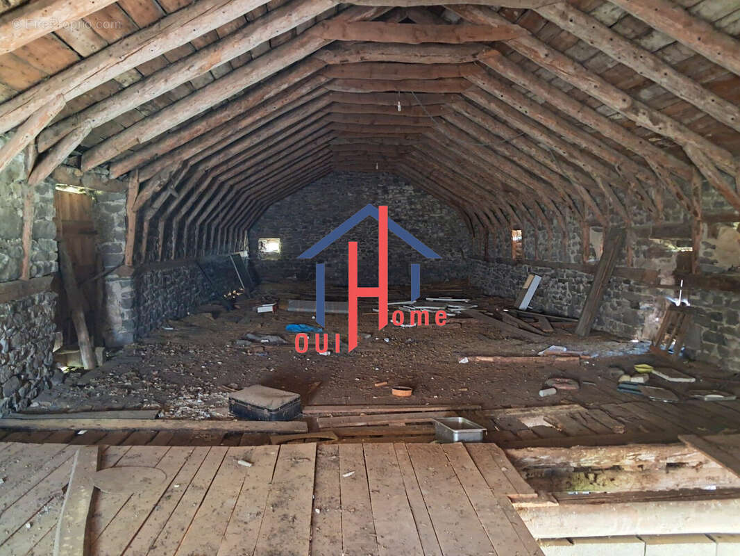 Maison à SAINT-FRONT