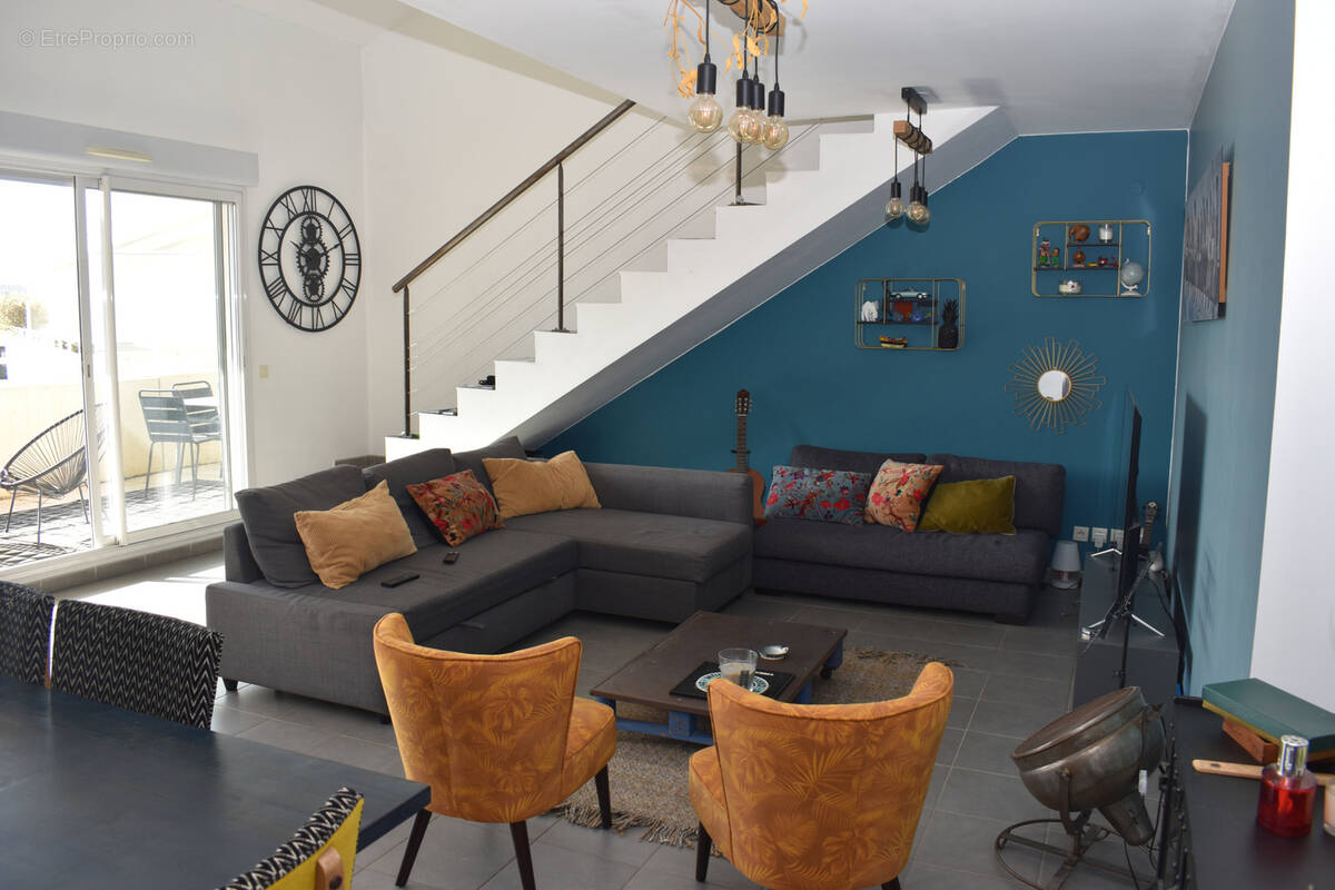 Appartement à MARSEILLE-9E