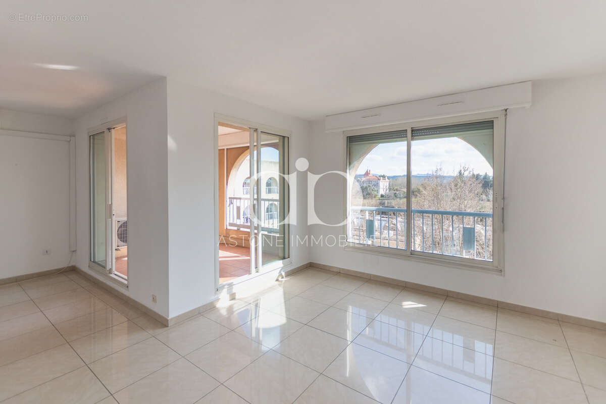 Appartement à AIX-EN-PROVENCE