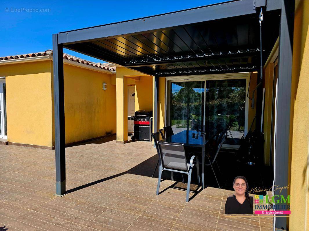 Maison à SAINT-HILAIRE-DE-BRETHMAS