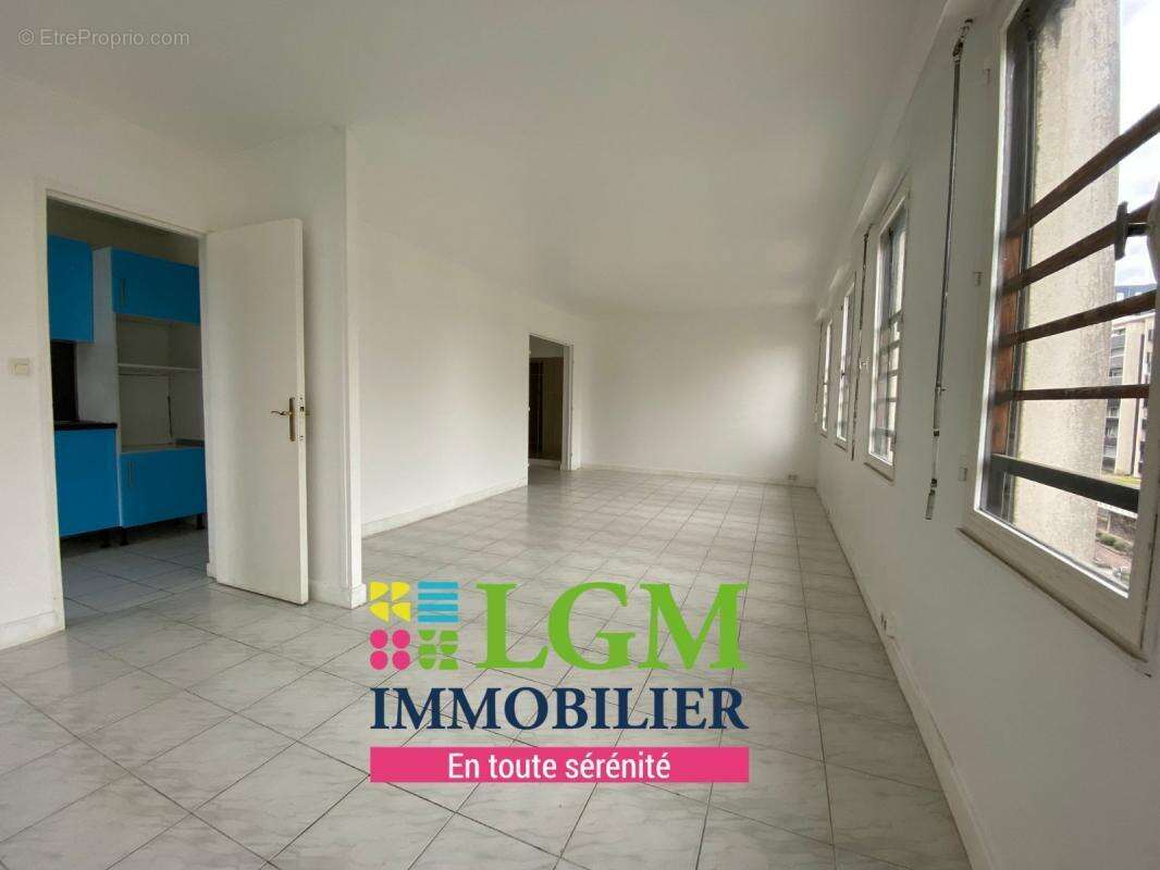 Appartement à SARCELLES