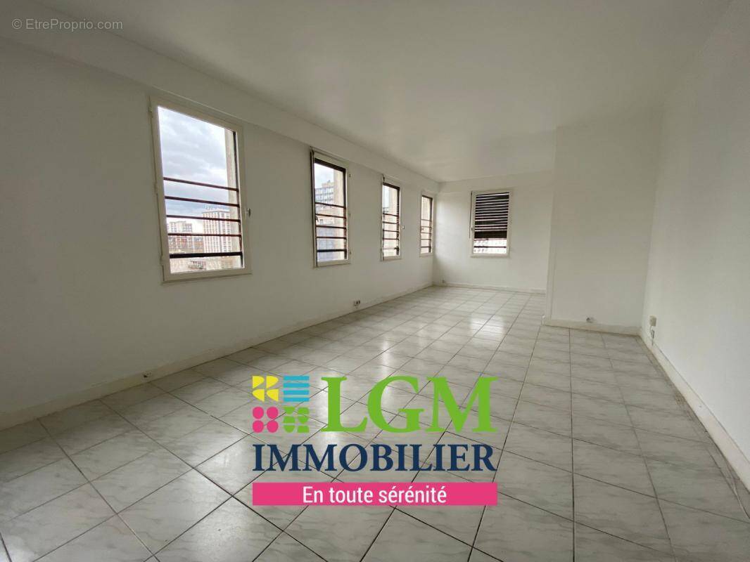 Appartement à SARCELLES