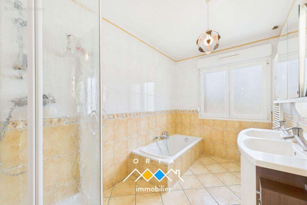 Maison à NOVEANT-SUR-MOSELLE