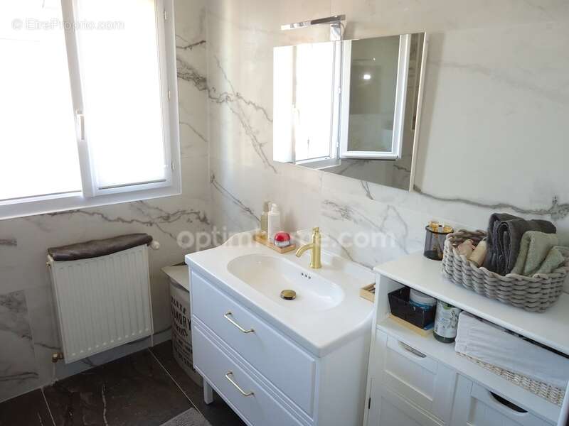 Maison à BELLOY-EN-FRANCE