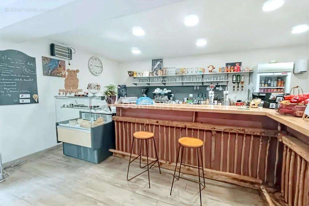 Maison à CETTE-EYGUN