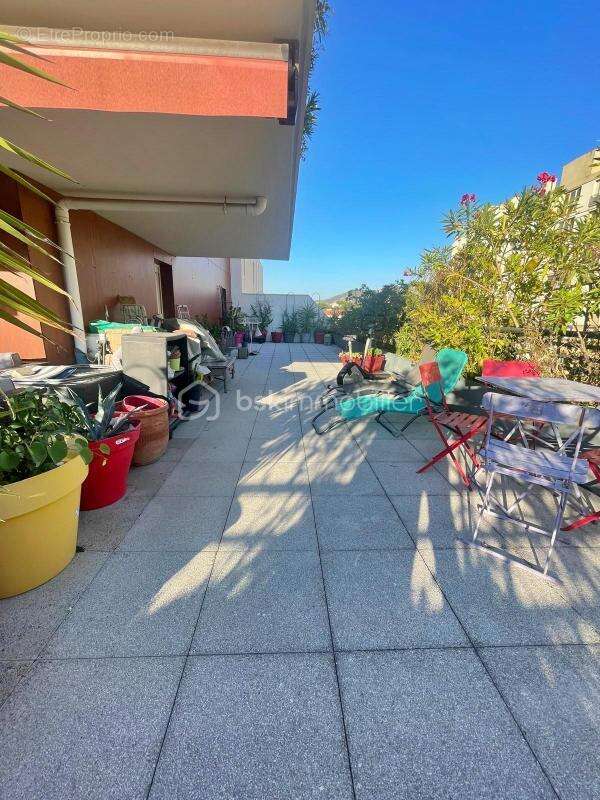 Appartement à MARSEILLE-9E