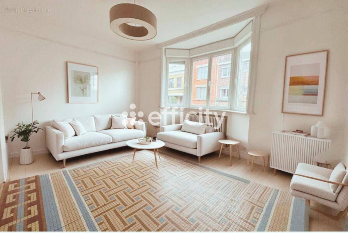 Maison à HELLEMMES-LILLE