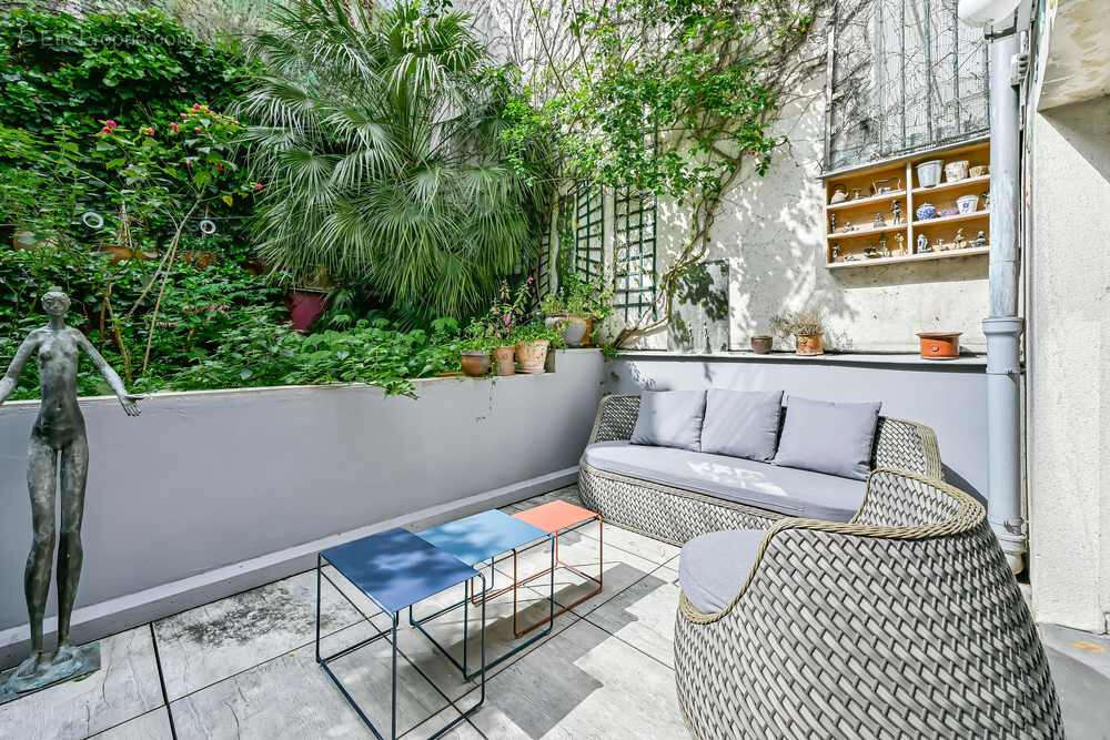 Appartement à PARIS-18E