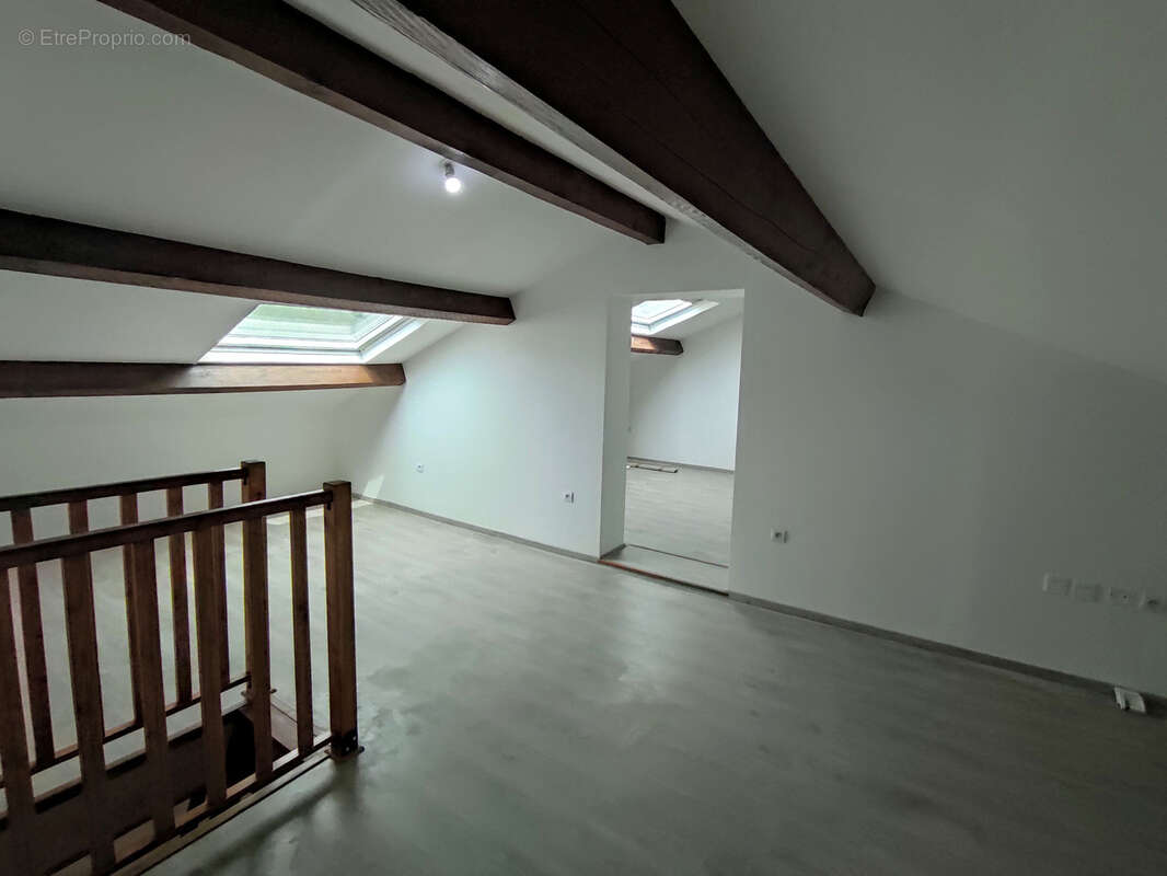 Appartement à LA GRAND-COMBE