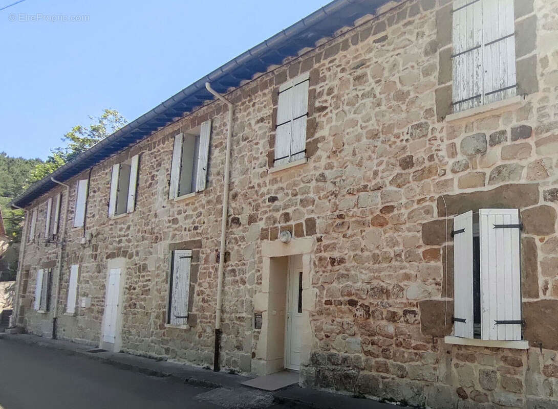 Appartement à LA GRAND-COMBE