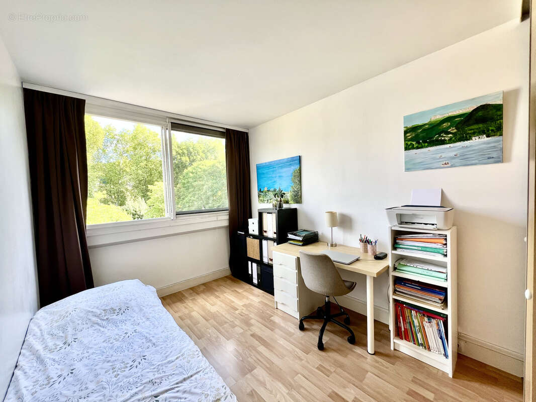 Appartement à JOUY-EN-JOSAS